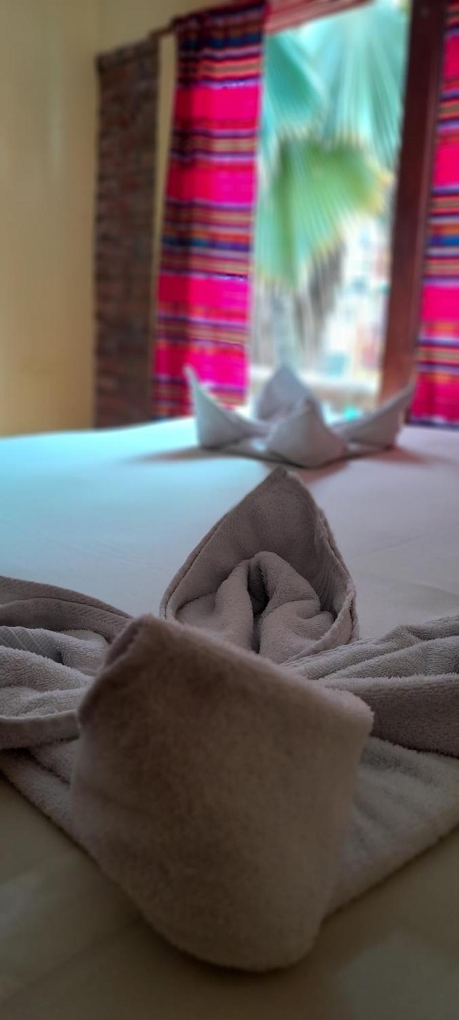 Hotel Boutique Hurvinek Montañita Dış mekan fotoğraf