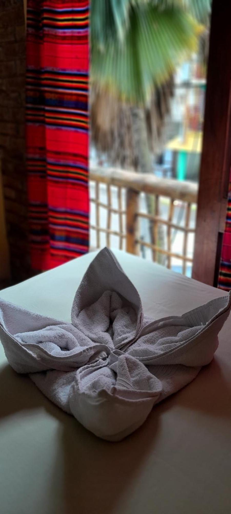 Hotel Boutique Hurvinek Montañita Dış mekan fotoğraf